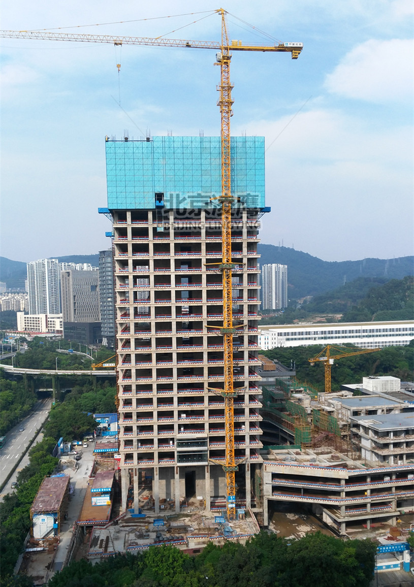 凌鷹爬架電動(dòng)葫蘆使用案例